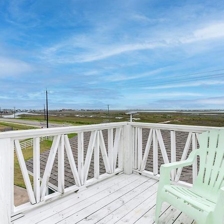 Modern Freeport Home Short Walk To Surfside Beach Esterno foto